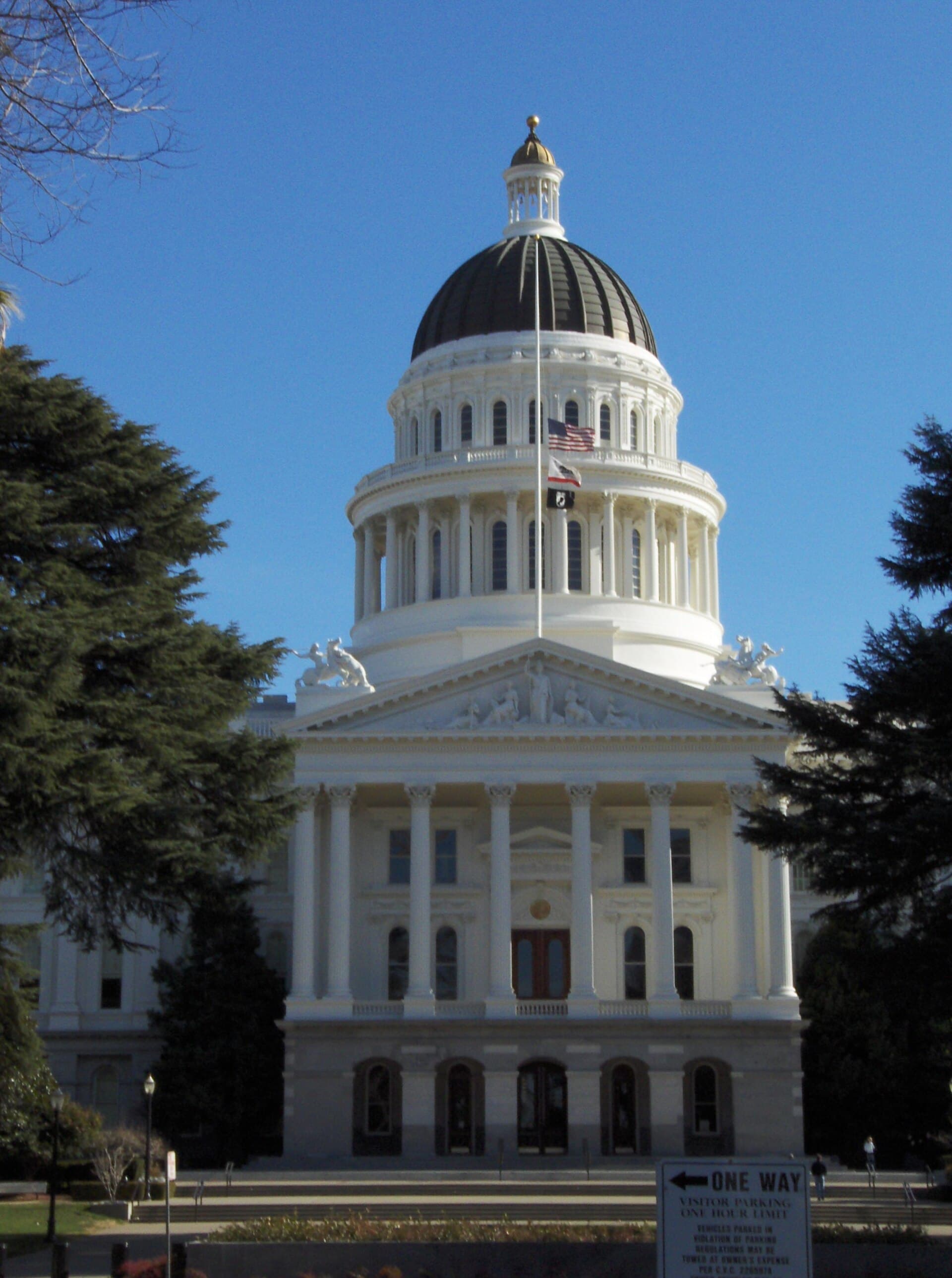 US State Procurement Beyond SAM.gov: What Firms Miss When They Only Watch Federal